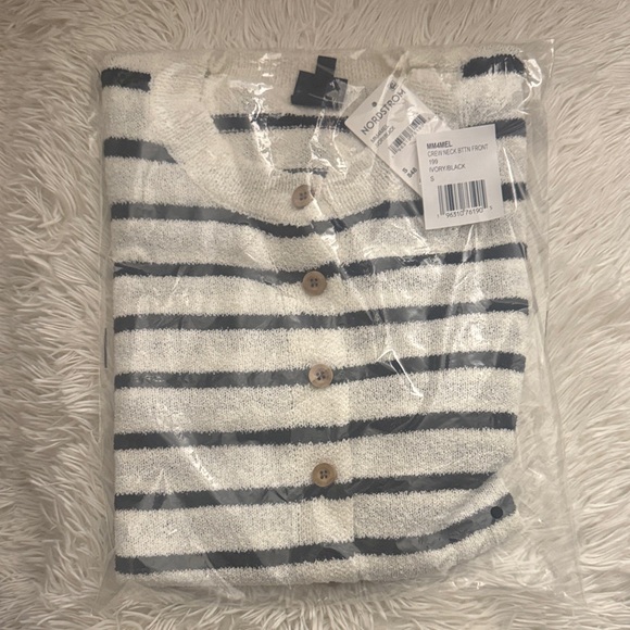 Bobeau Striped Black and White Button-Up Cardigan - Picture 4 of 4